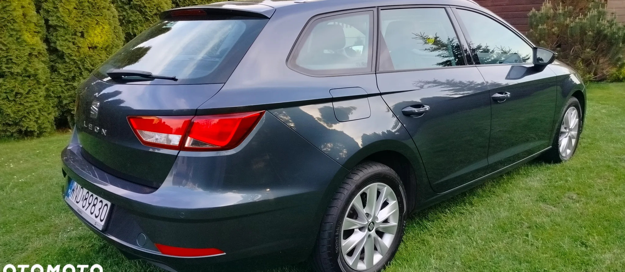 Seat Leon cena 67000 przebieg: 51000, rok produkcji 2020 z Częstochowa małe 46